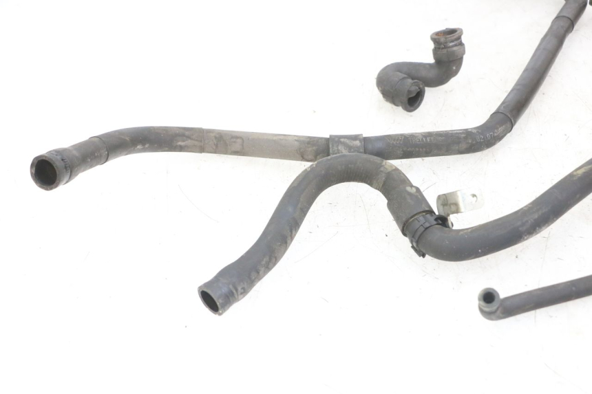 photo de DURITE RADIATEUR GILERA NEXUS 125 (2009 - 2013) - Gros plan technique