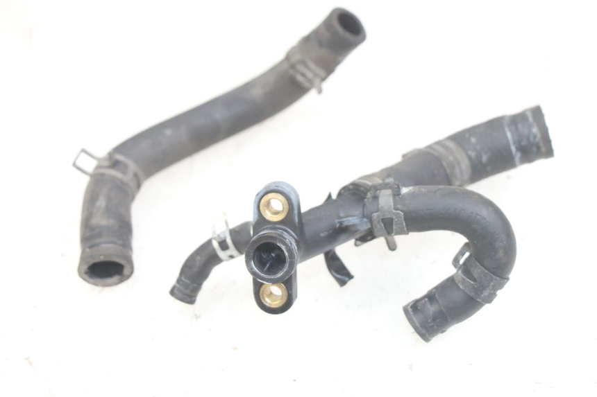 photo de DURITE RADIATEUR HONDA PCX (JF28) 125 (2009 - 2011) - Détail de la pièce