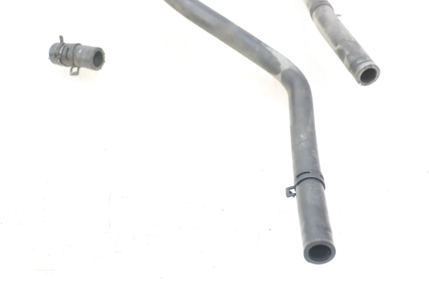 photo de DURITE RADIATEUR PEUGEOT ELYSTAR 125 (2002 - 2007) - Zoom état d’usage