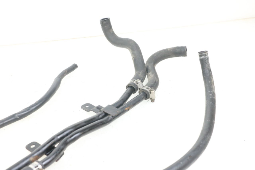 photo de DURITE RADIATEUR DAELIM S3 125 (2010 - 2017) - Points de fixation