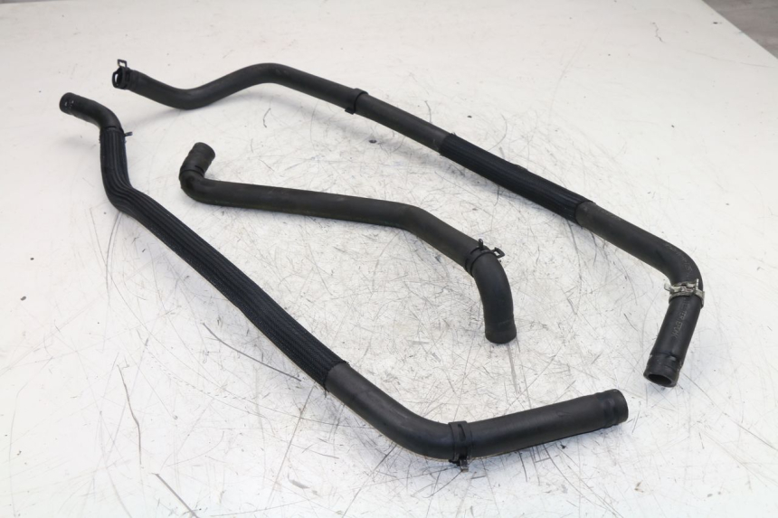 photo de DURITE RADIATEUR PEUGEOT SATELIS 125 (2010 - 2012) - Vue principale