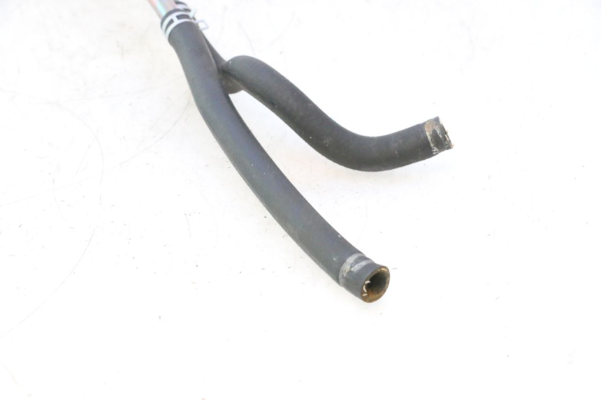 photo de DURITE RADIATEUR HONDA SH 125 (2001 - 2003) - Gros plan technique