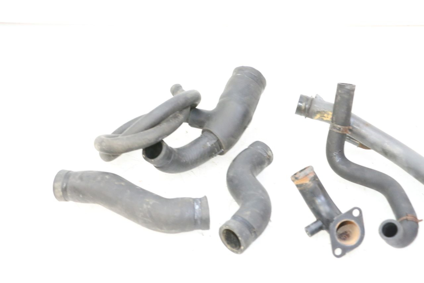 photo de DURITE RADIATEUR TRIUMPH SPRINT 900 (1995 - 1998) - Autre angle de vue