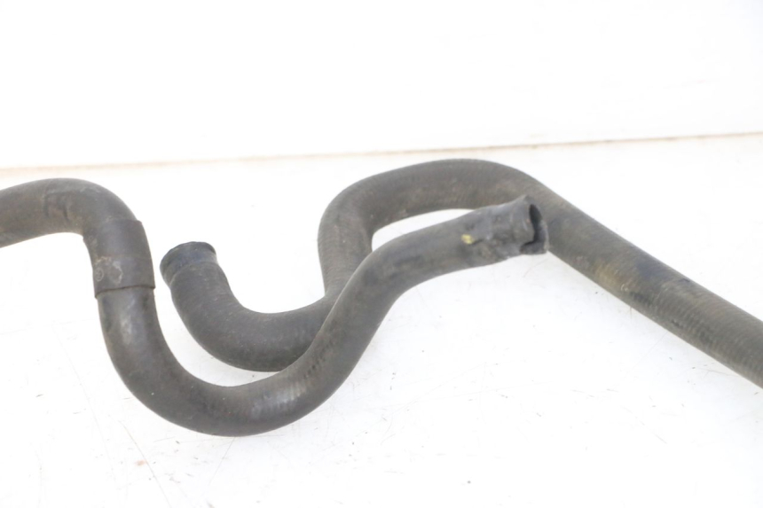 photo de DURITE RADIATEUR APRILIA SR R 2T LC 50 (2018 - 2021) - Autre angle de vue