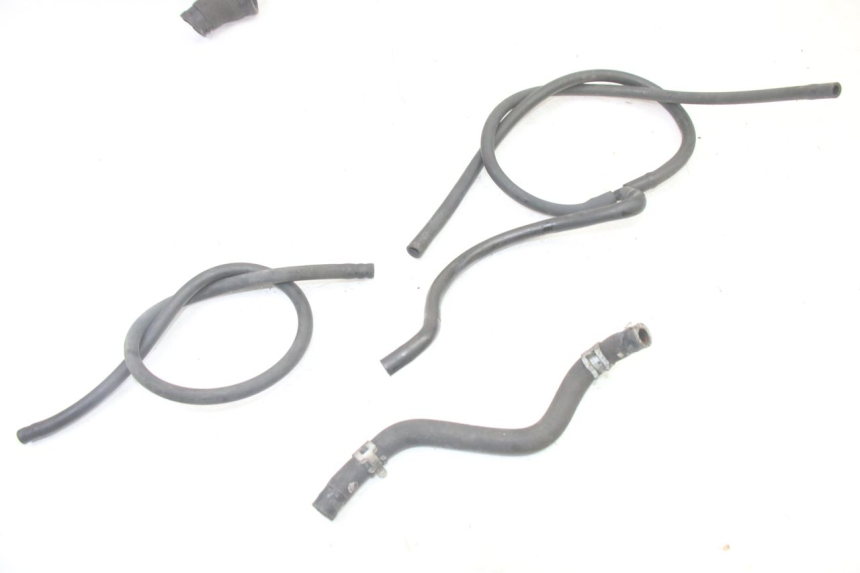 photo de DURITE RADIATEUR SUZUKI SV S 650 (2003 - 2009) - Zoom état d’usage