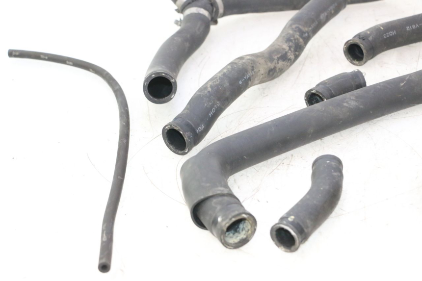 photo de DURITE RADIATEUR HONDA VFR FI RC46 800 (1998 - 2001) - Gros plan technique