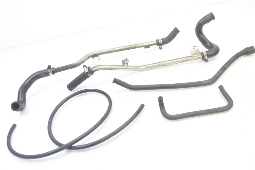 photo de DURITE RADIATEUR YAMAHA XMAX X-MAX 125 (2006 - 2009) - Vue principale