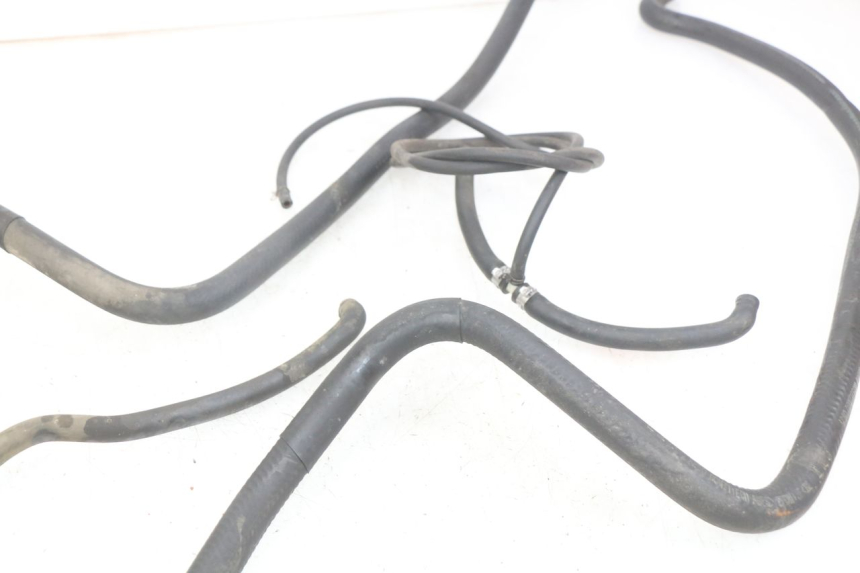 photo de DURITE RADIATEUR PIAGGIO X9 125 (2000 - 2003) - Gros plan technique