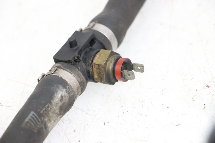 photo de DURITE RADIATEUR PIAGGIO XEVO - X EVO 125 (2007 - 2017) - Zoom état d’usage