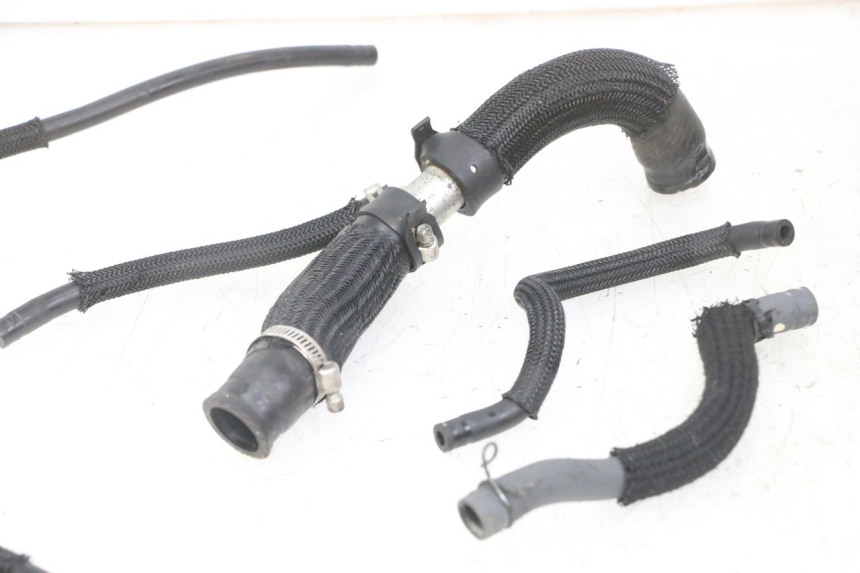 photo de DURITE RADIATEUR YAMAHA XJ6 ABS 600 (2008 - 2016) - Zoom état d’usage