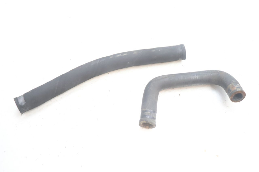 photo de DURITE RADIATEUR YAMAHA YP MAJESTY 125 (2002 - 2006) - Gros plan technique