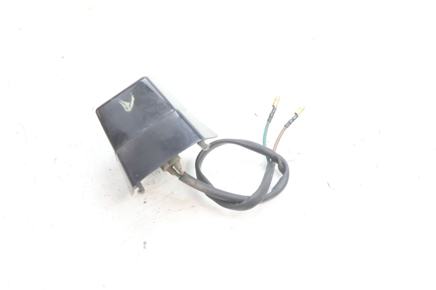 photo de ECLAIRAGE DE PLAQUE KYMCO AGILITY CITY 16P 125 (2015 - 2024) - Points de fixation