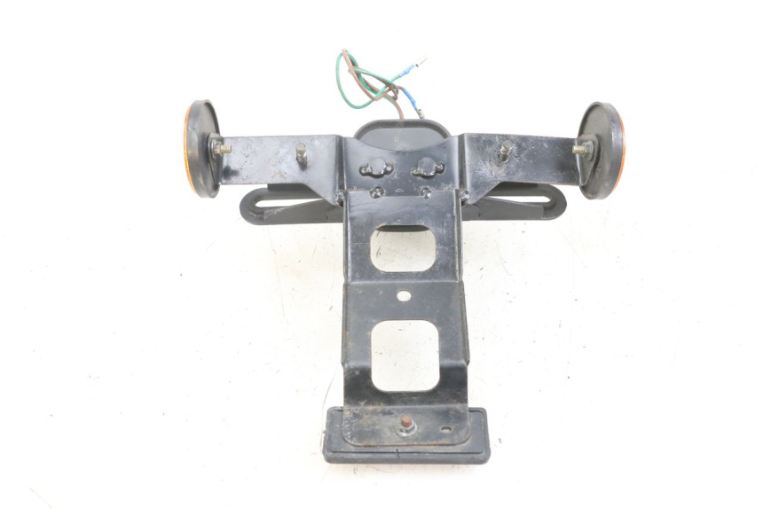 photo de ECLAIRAGE DE PLAQUE JONWAY AZTRAL 125 (2008 - 2017) - Détail de la pièce