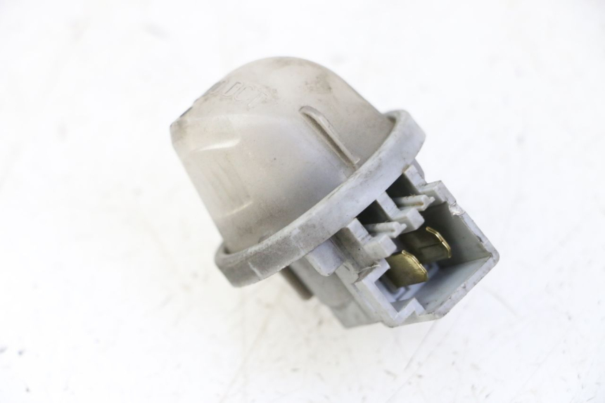 photo de ECLAIRAGE DE PLAQUE SUZUKI BURGMAN 125 (2007 - 2014) - Détail de la pièce