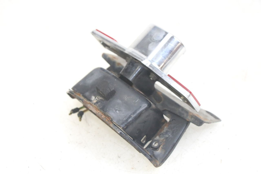 photo de ECLAIRAGE DE PLAQUE HONDA CA REBEL 125 (1995 - 2001) - Vue d’ensemble