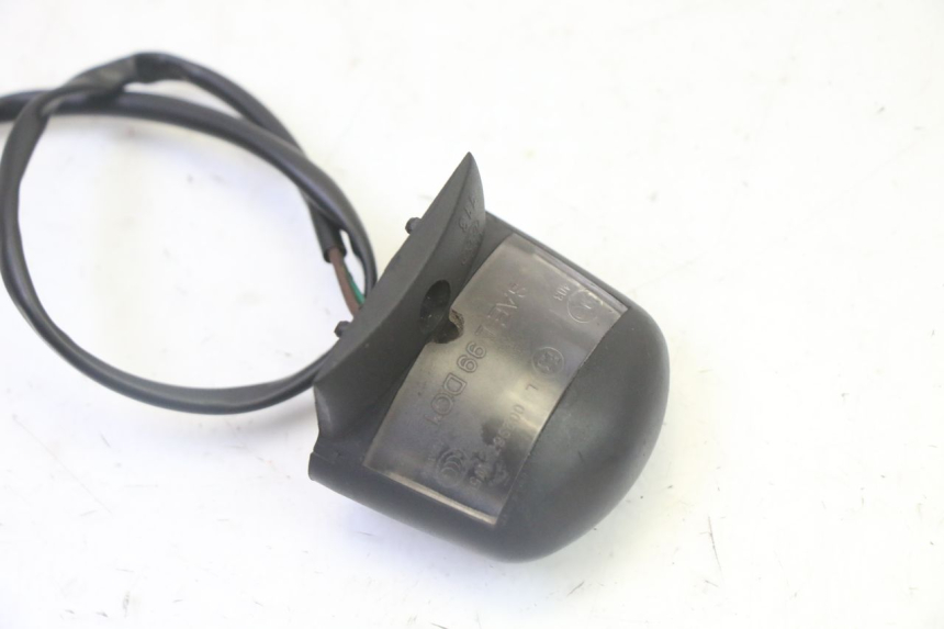 photo de ECLAIRAGE DE PLAQUE PEUGEOT CITYSTAR 50 (2013 - 2017) - Zoom état d’usage