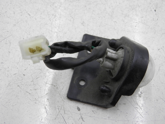 photo de ECLAIRAGE DE PLAQUE DAELIM S2 FI 125 (2008 - 2012) - Zoom état d’usage