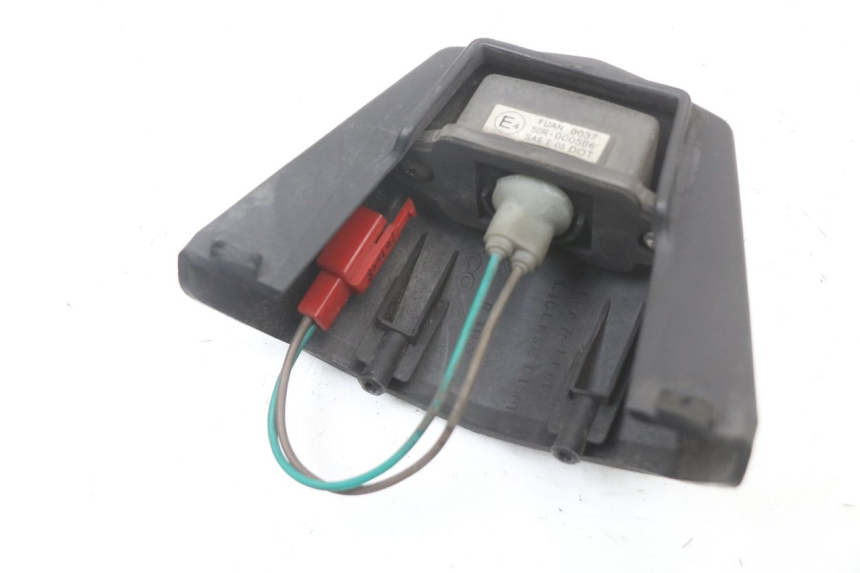 photo de ECLAIRAGE DE PLAQUE KYMCO DINK STREET ABS 125 (2011 - 2018) - Vue principale