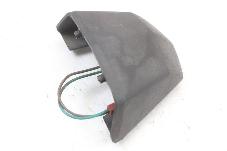 photo de ECLAIRAGE DE PLAQUE KYMCO DINK STREET ABS 125 (2011 - 2018) - Vue d’ensemble