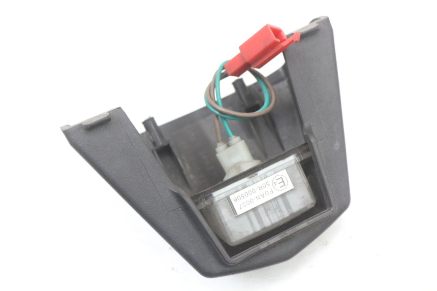 photo de ECLAIRAGE DE PLAQUE KYMCO DINK STREET 125 (2009 - 2014) - Vue principale