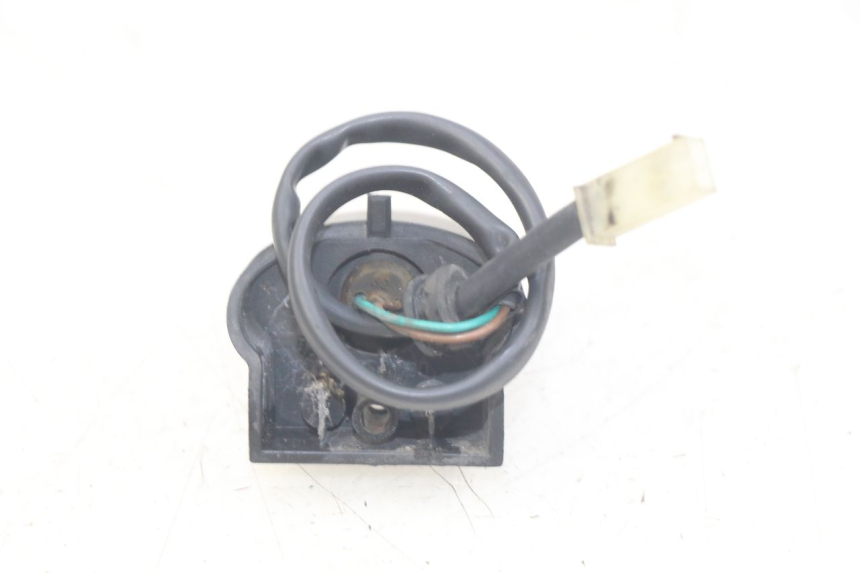 photo de ECLAIRAGE DE PLAQUE PEUGEOT ELYSEO 125 (1999 - 2004) - Autre angle de vue