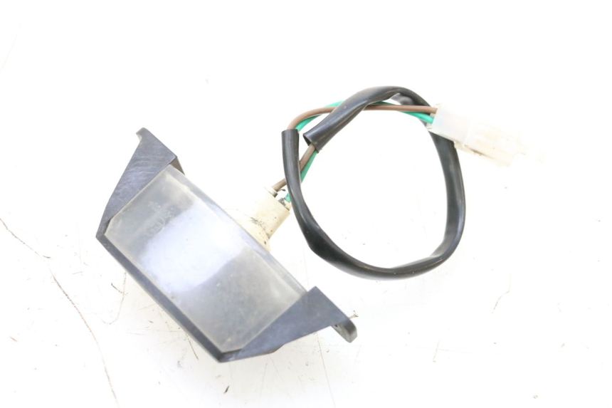 photo de ECLAIRAGE DE PLAQUE JM MOTORS EVOLIS 4T 50 (2018 - 2022) - Zoom état d’usage