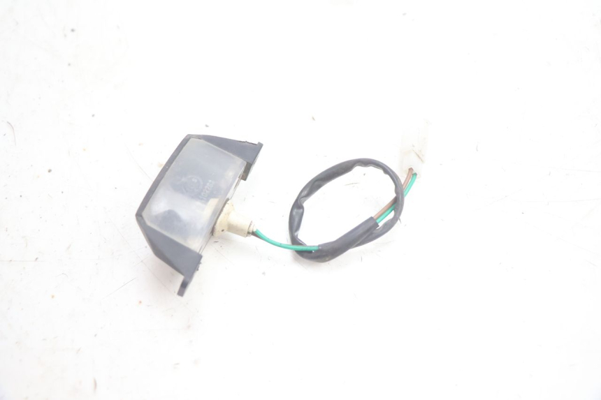 photo de ECLAIRAGE DE PLAQUE JM MOTORS EVOLIS 4T 50 (2018 - 2022) - Détail de la pièce