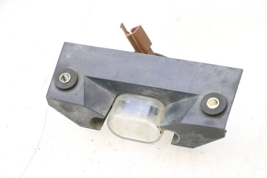 photo de ECLAIRAGE DE PLAQUE KAWASAKI GPX F ZX750F 750 (1986 - 1990) - Vue principale