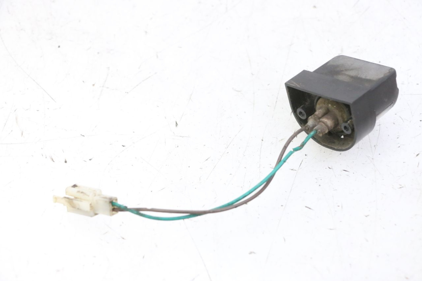 photo de ECLAIRAGE DE PLAQUE KYMCO GRAND DINK 125 (2008 - 2014) - Autre angle de vue