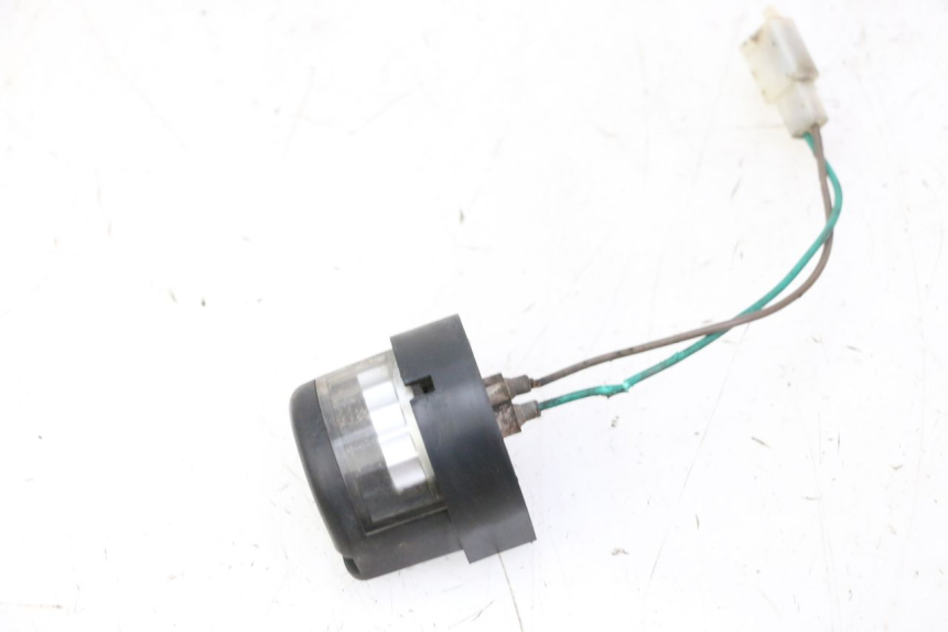 photo de ECLAIRAGE DE PLAQUE KYMCO GRAND DINK 125 (2008 - 2014) - Points de fixation