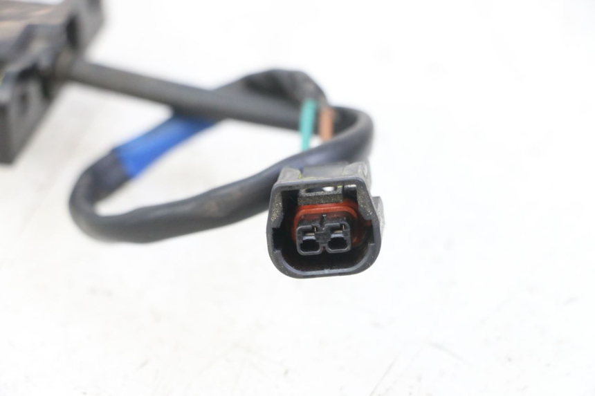 photo de ECLAIRAGE DE PLAQUE HONDA FORZA 125 (2021 - 2025) - Zoom état d’usage