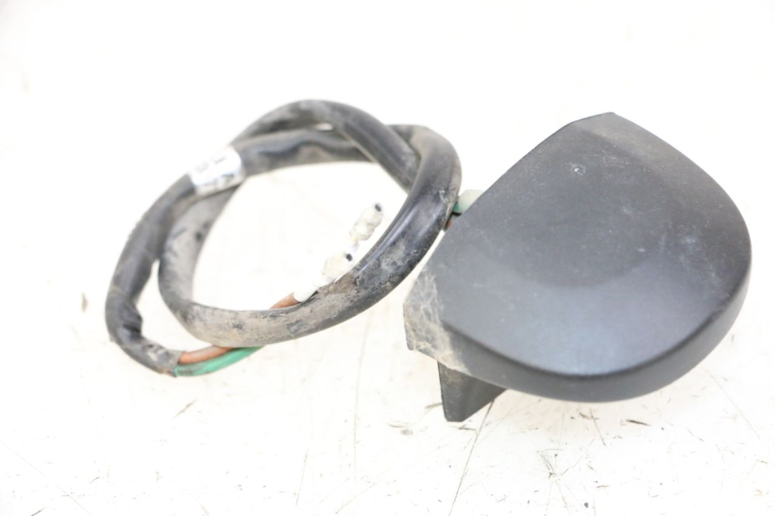 photo de ECLAIRAGE DE PLAQUE SYM JOYMAX 125 (2010 - 2017) - Zoom état d’usage