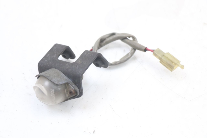 photo de ECLAIRAGE DE PLAQUE KAWASAKI GTR 1000 (1994 - 2004) - Zoom état d’usage