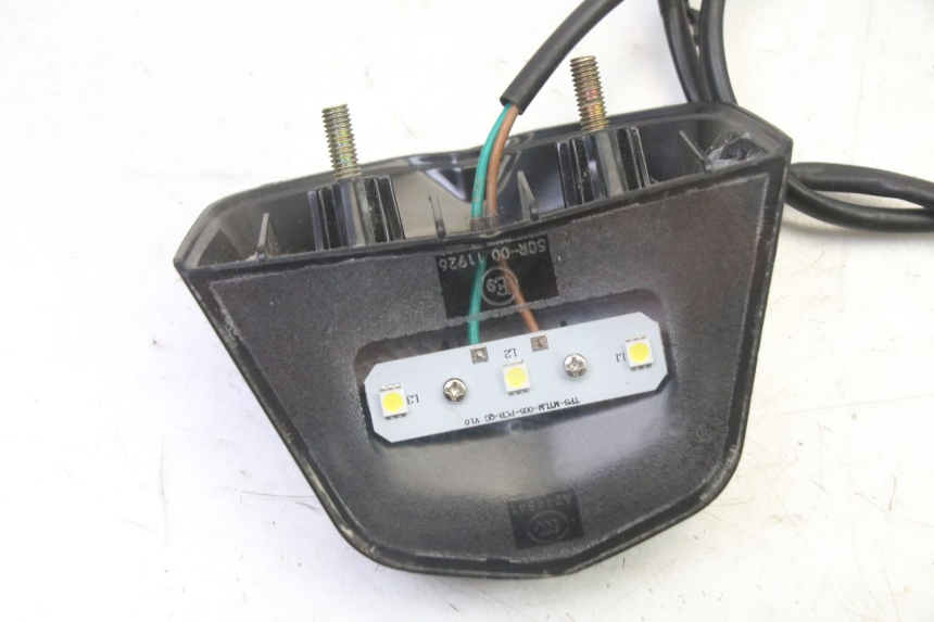 photo de ECLAIRAGE DE PLAQUE KIDEN KD125-G 125 (2018 - 2022) - Zoom état d’usage