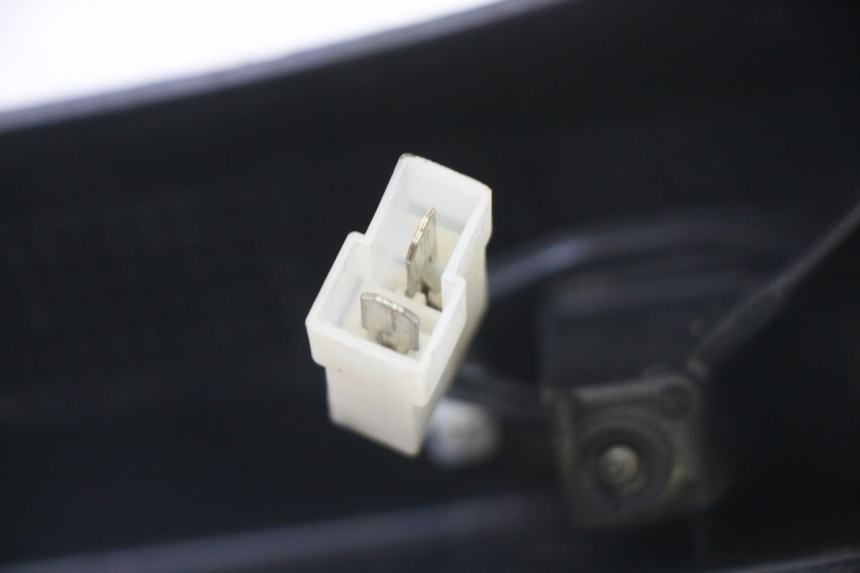 photo de ECLAIRAGE DE PLAQUE PIAGGIO MP3 RL 250 (2006 - 2010) - Pièce contrôlée