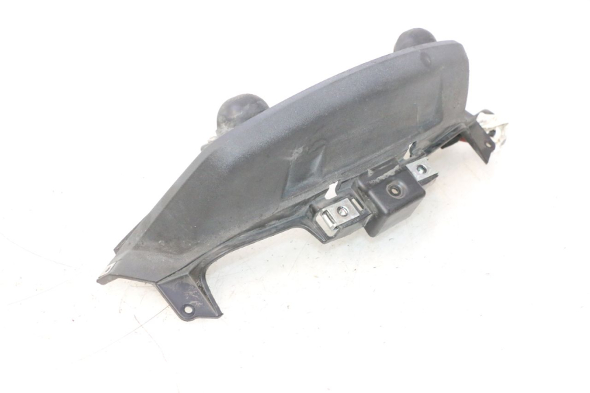 photo de ECLAIRAGE DE PLAQUE PIAGGIO MP3 500 (2016 - 2018) - Zoom état d’usage