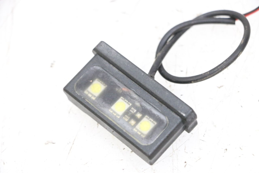 photo de ECLAIRAGE DE PLAQUE YAMAHA MT-07 MT07 ABS 700 (2018 - 2020) - Autre angle de vue