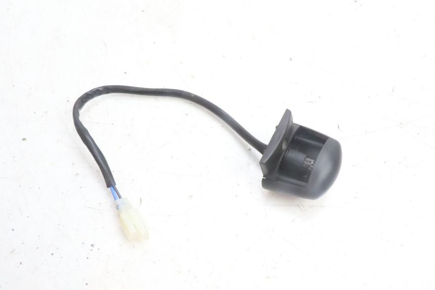 photo de ECLAIRAGE DE PLAQUE YAMAHA N-MAX NMAX 125 (2021 - 2024) - Vue principale