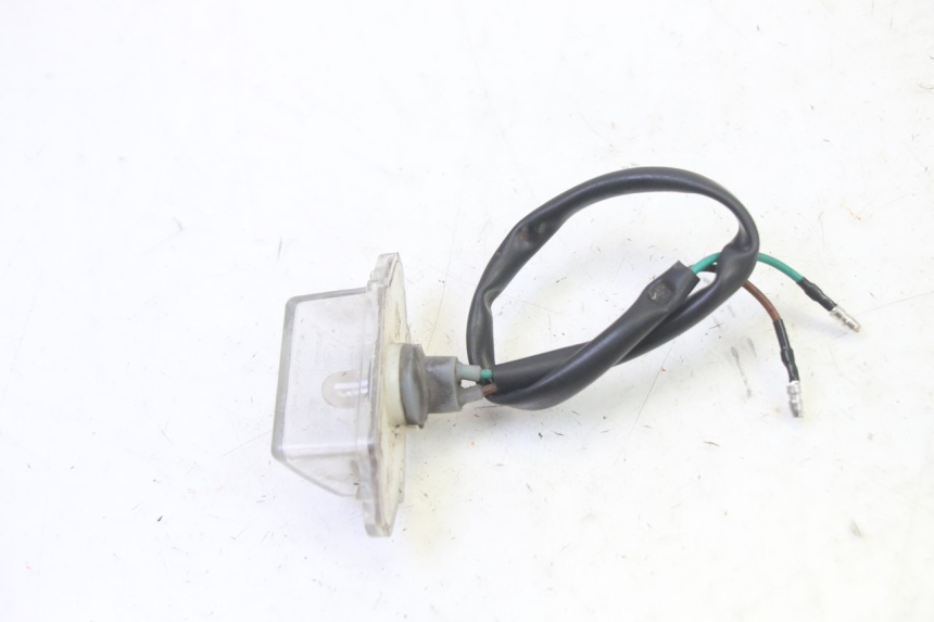 photo de ECLAIRAGE DE PLAQUE KYMCO LIKE 4T 50 (2019 - 2025) - Autre angle de vue