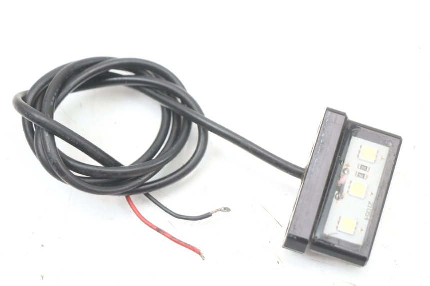 photo de ECLAIRAGE DE PLAQUE KAWASAKI NINJA 400 (2018 - 2023) - Vue d’ensemble