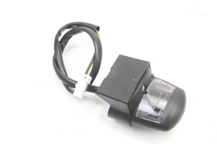 photo de ECLAIRAGE DE PLAQUE PIAGGIO NRG POWER PUREJET 50 (2018 - 2021) - Zoom état d’usage