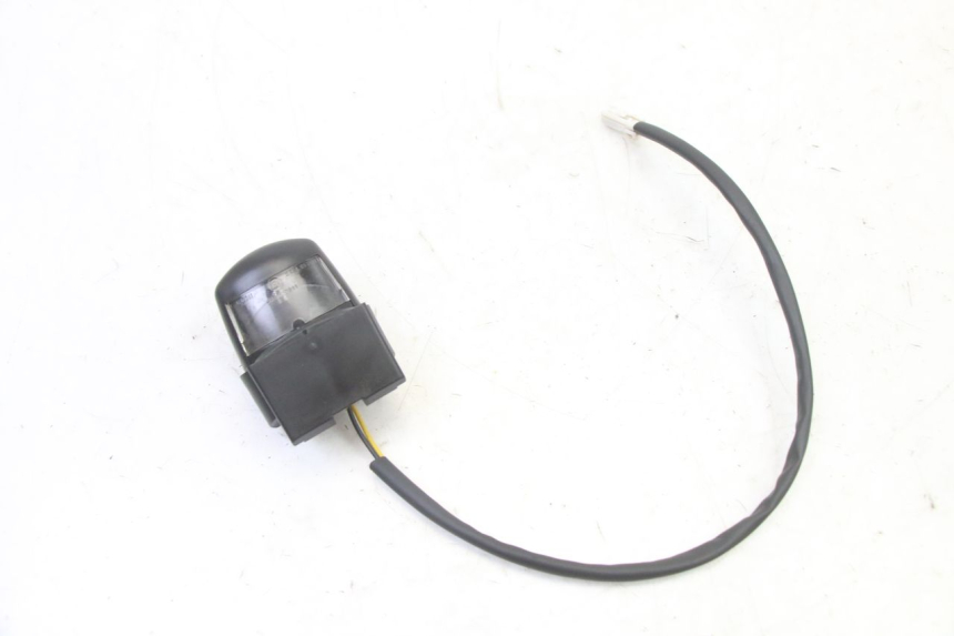 photo de ECLAIRAGE DE PLAQUE PIAGGIO NRG POWER PUREJET 50 (2018 - 2021) - Vue principale