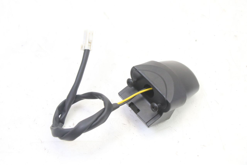 photo de ECLAIRAGE DE PLAQUE PIAGGIO NRG POWER PUREJET 50 (2018 - 2021) - Vue d’ensemble