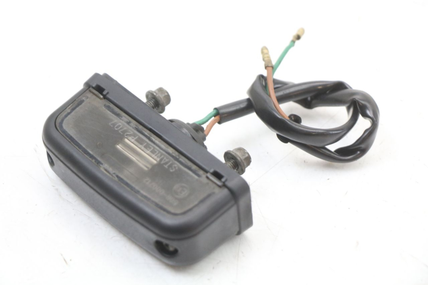 photo de ECLAIRAGE DE PLAQUE HONDA PCX (JF28) 125 (2009 - 2011) - Zoom état d’usage