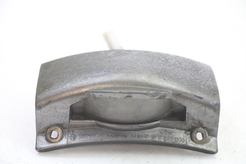photo de ECLAIRAGE DE PLAQUE PIAGGIO VESPA GRANTURISMO 125 (2003 - 2007) - Vue principale