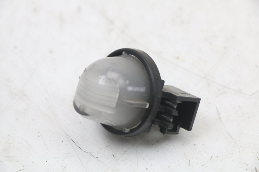 photo de ECLAIRAGE DE PLAQUE SUZUKI BURGMAN 125 (2018 - 2021) - Vue principale