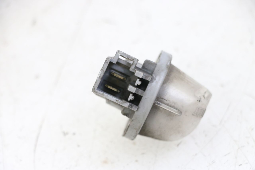 photo de ECLAIRAGE DE PLAQUE SUZUKI BURGMAN 125 (2015 - 2017) - Zoom état d’usage