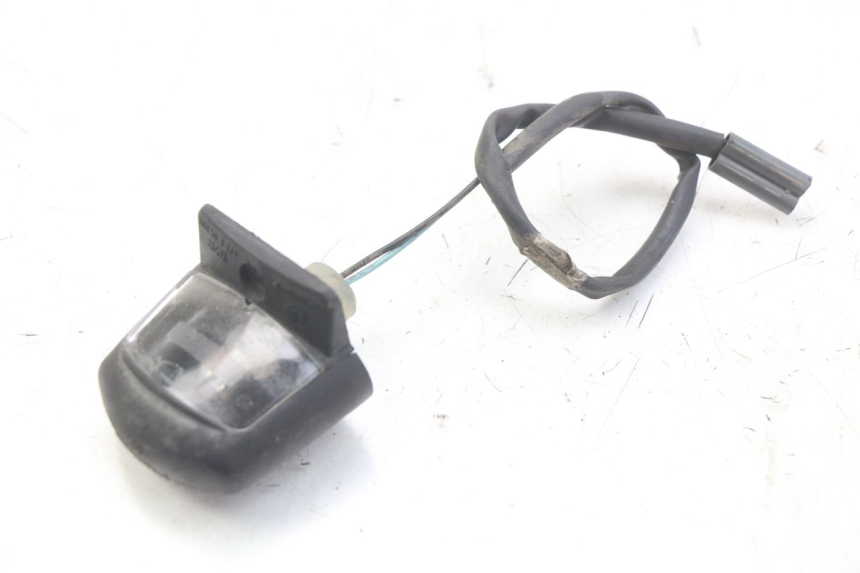 photo de ECLAIRAGE DE PLAQUE YAMAHA X-CITY XCITY 125 (2007 - 2013) - Autre angle de vue