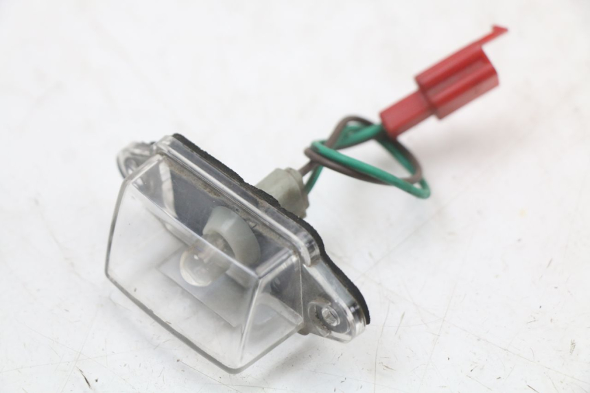 photo de ECLAIRAGE DE PLAQUE KYMCO XCITING 250 (2006 - 2009) - Vue principale