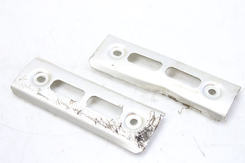 photo de ECOPE RADIATEUR YAMAHA FZS FAZER 600 (1998 - 2001) - Vue principale